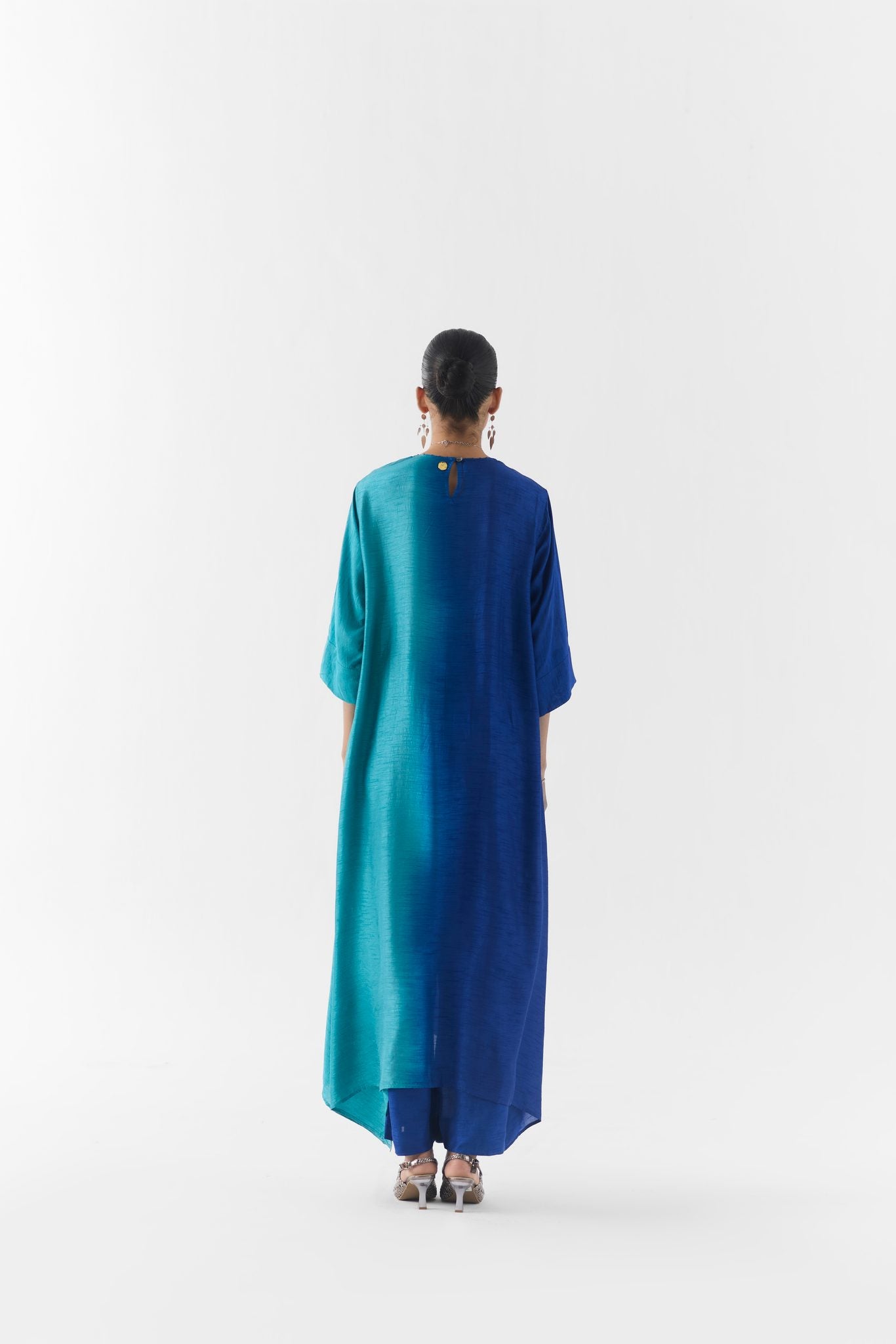 Fabric and print detail of the Blue Ocean kurta set