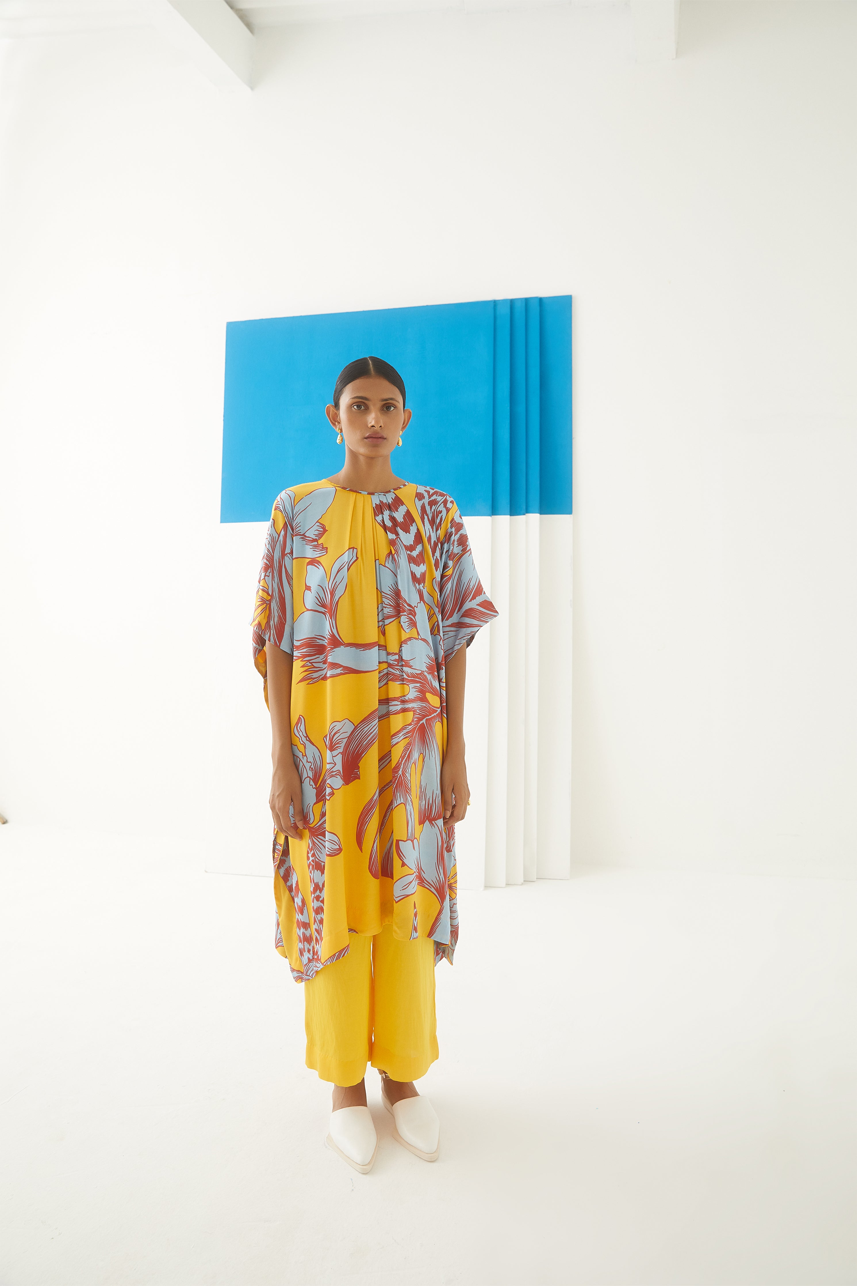 Aphrodite Kimono Kurta & Trousers